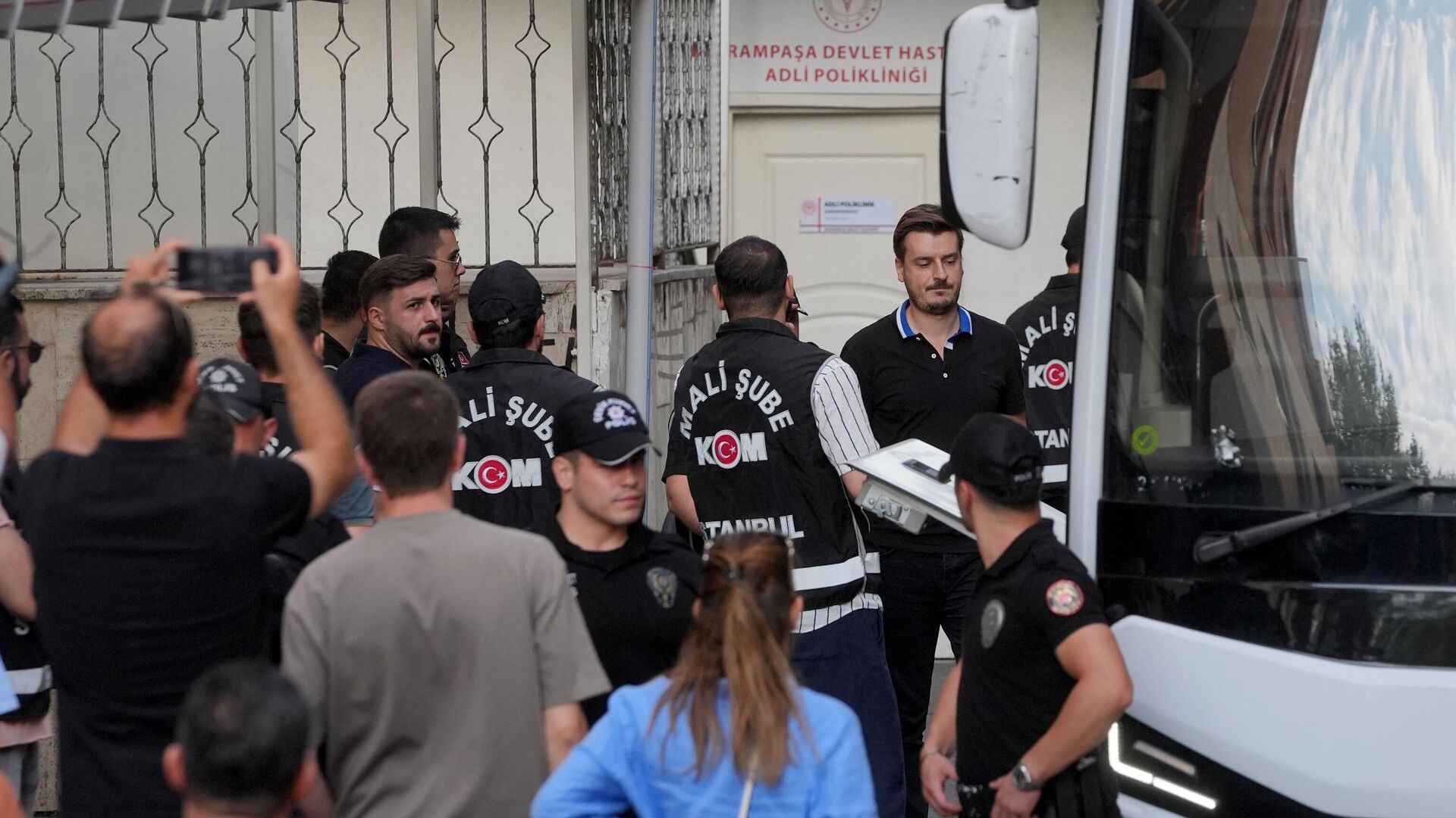 Aziz İhsan Aktaş hakkındaki ev hapsi kaldırıldı