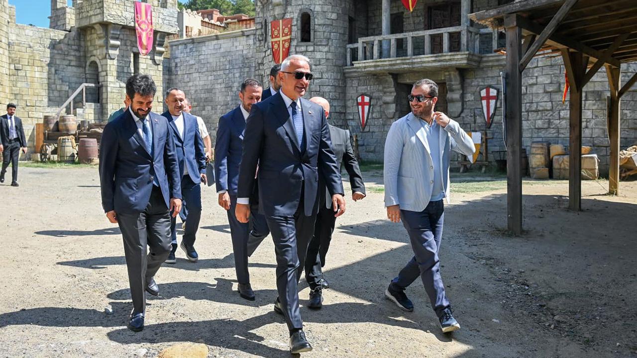 Kültür ve Turizm Bakanı Ersoy: Türkiye dizi sektöründe ABD’nin en yakın rakibi