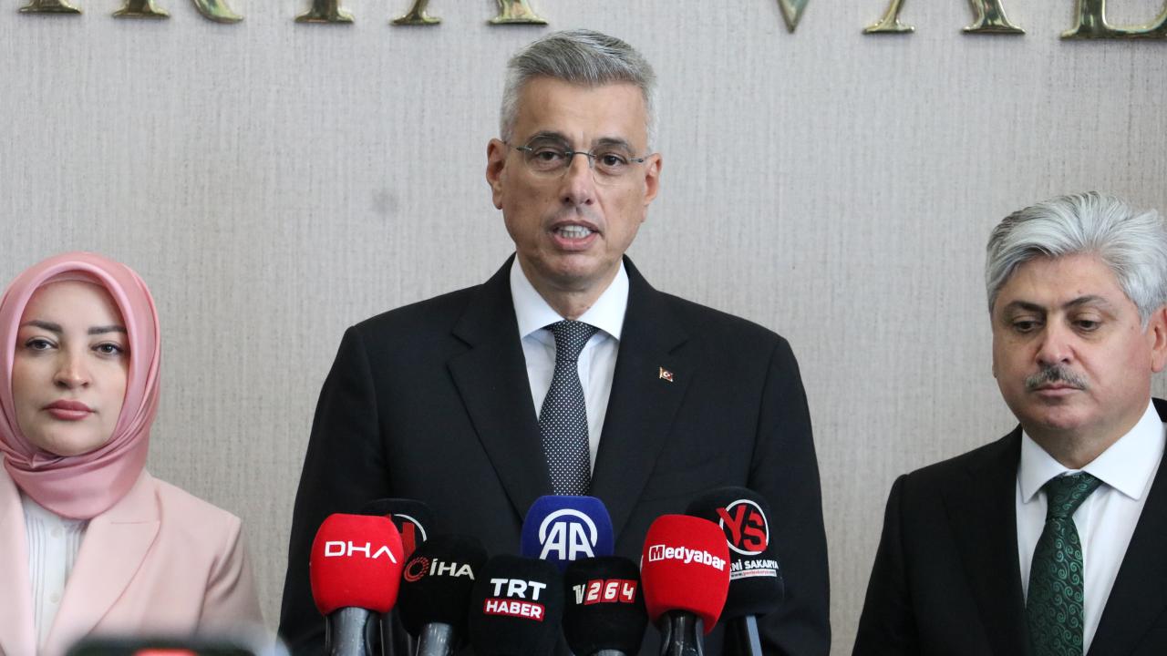 Bakan Memişoğlu duyurdu: Sigara içenlere yönelik eğitim ve teşvik programları başlatacağız