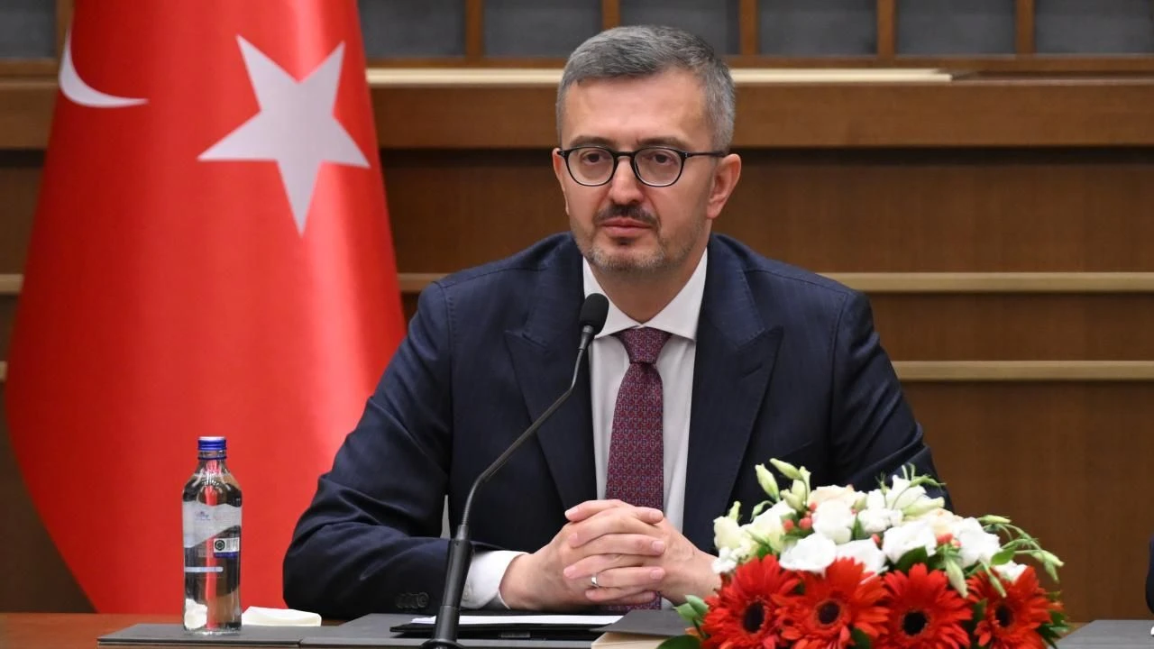 İletişim Başkanı Duran’dan Afganistan-Pakistan ateşkesi değerlendirmesi