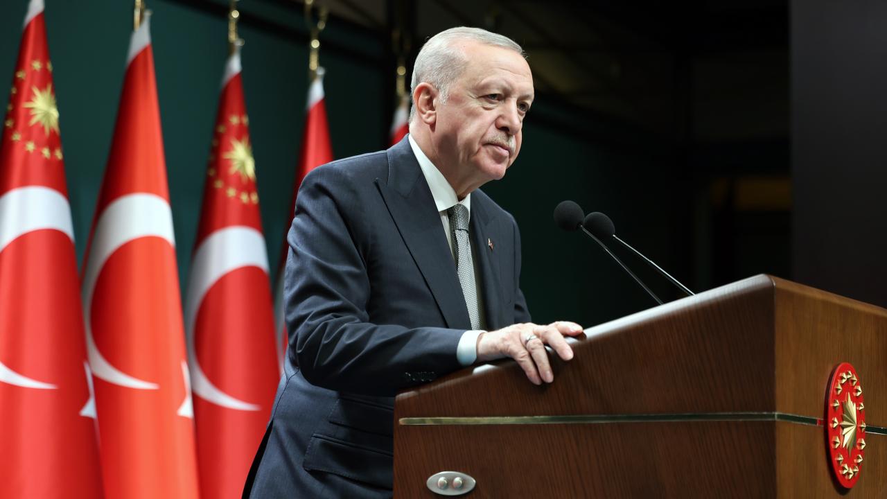 Cumhurbaşkanı Erdoğan: “Depo yangınıyla ilgili soruşturma başlatıldı”