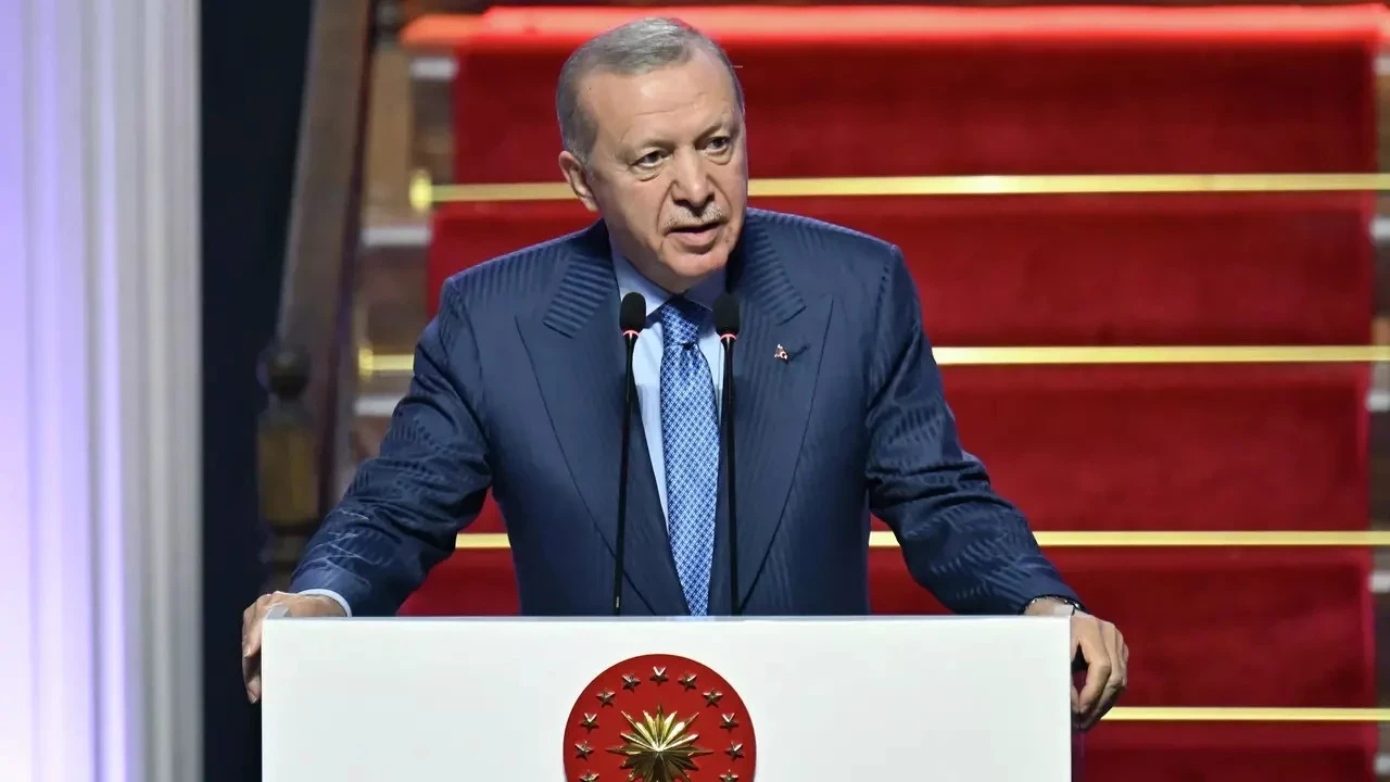 Cumhurbaşkanı Erdoğan: TİSK elini taşın altına koymalı