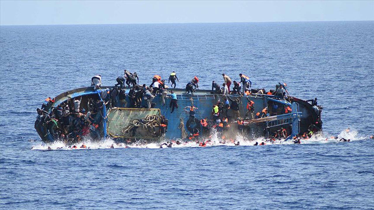 Akdeniz’de göçmen faciası: Batan bottan yalnızca 1 kişi kurtuldu