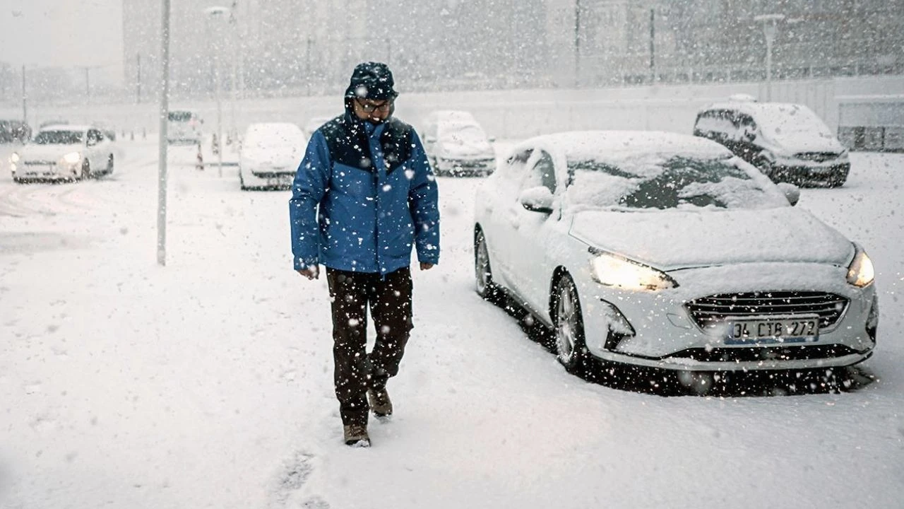 İstanbul’a kar geliyor: 12 il için sarı kod
