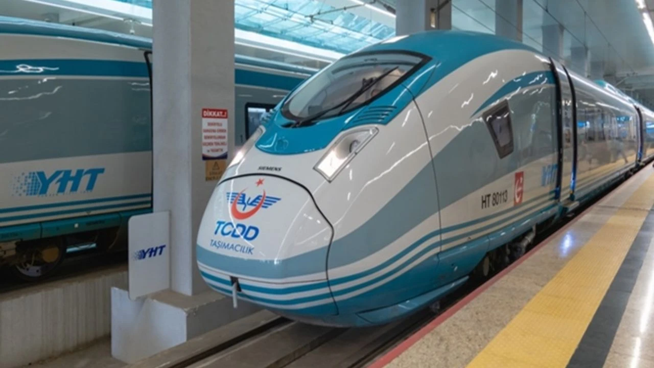 Yüksek Hızlı Tren biletlerine yüzde 20’ye varan zam