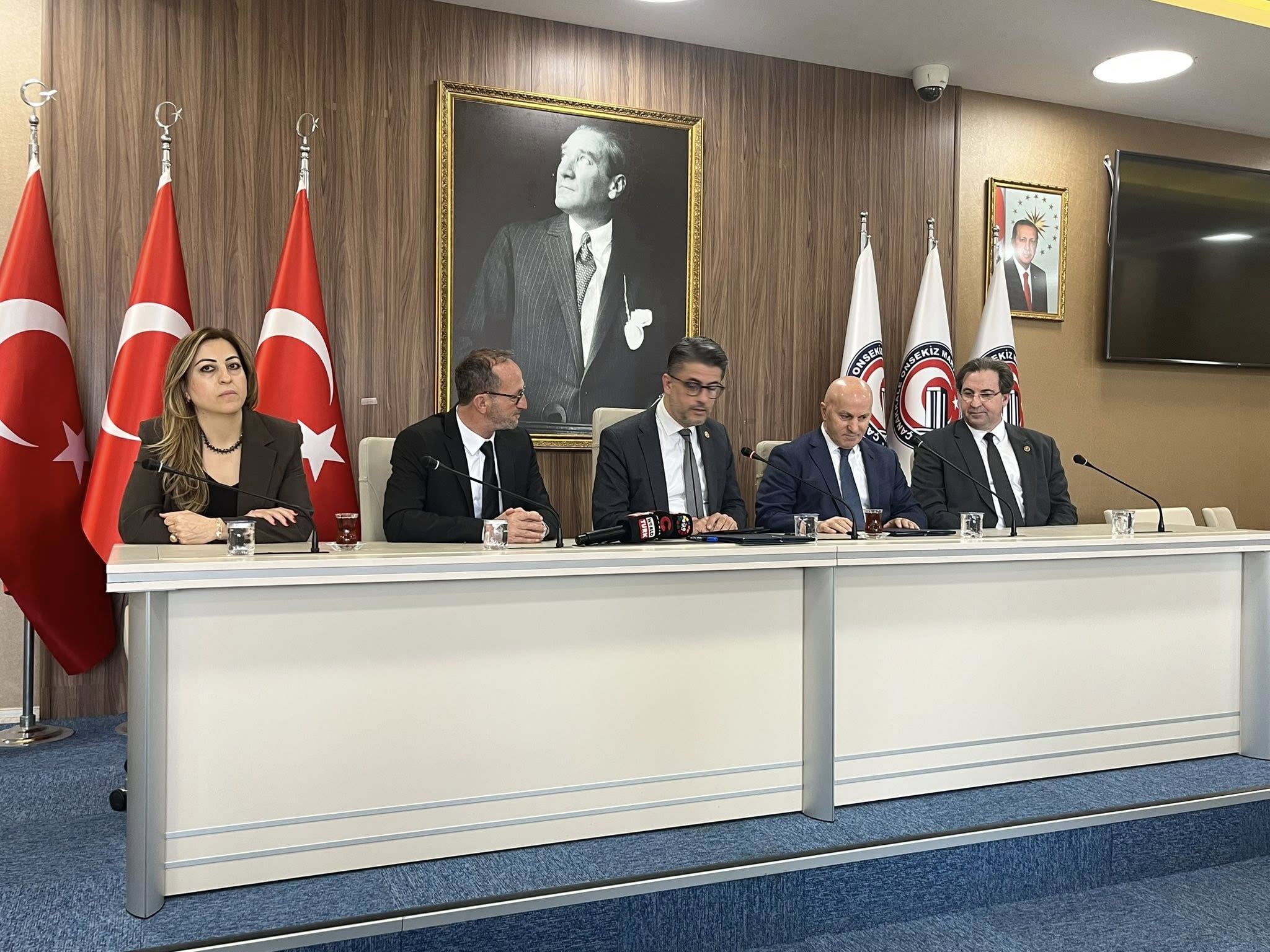 ÇANAKKALE 18 MART ÜNİVERSİTESİ’NDE TARİHİ İMZA TÖRENİ