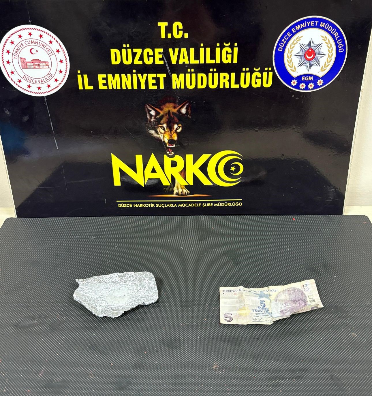 Düzce’de 2 zehir tacirine polis operasyonu