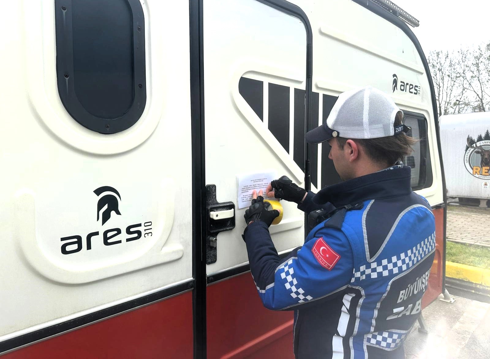 Sahil Otoparkı’nda ücretli sistem başladı