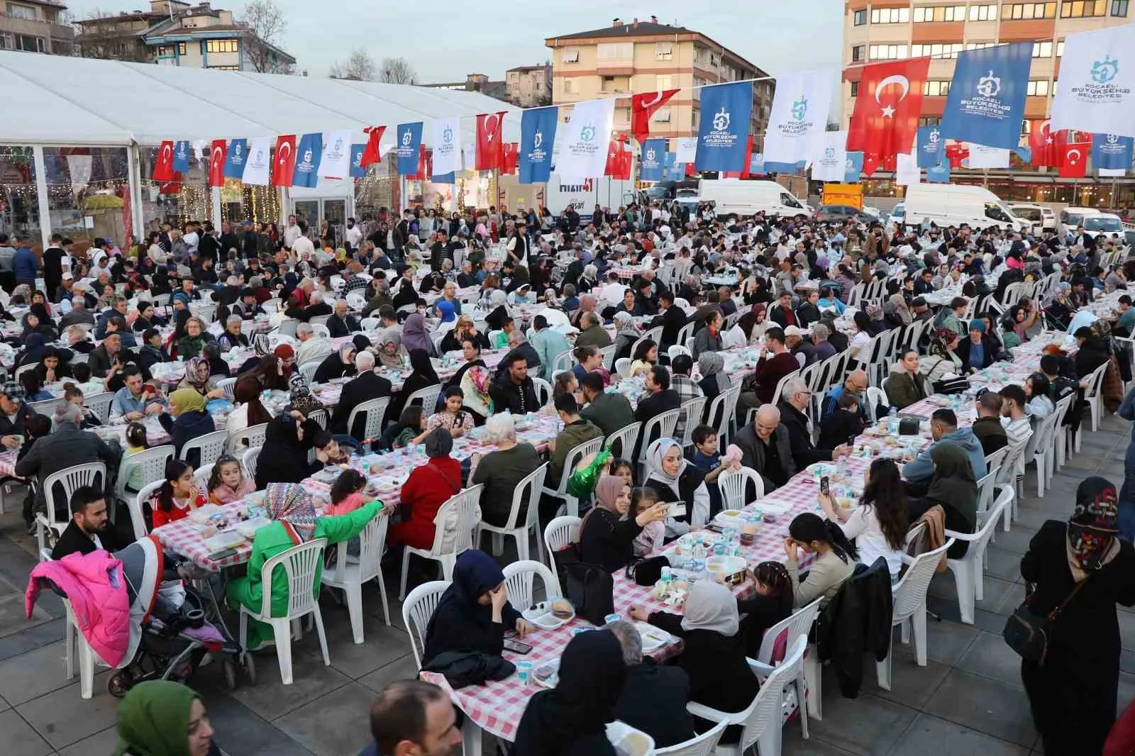 İzmit Belediyesi Bugün Mehmet Ali Paşa Kent Lokantası’nda İftar Servisi Yapmayacak