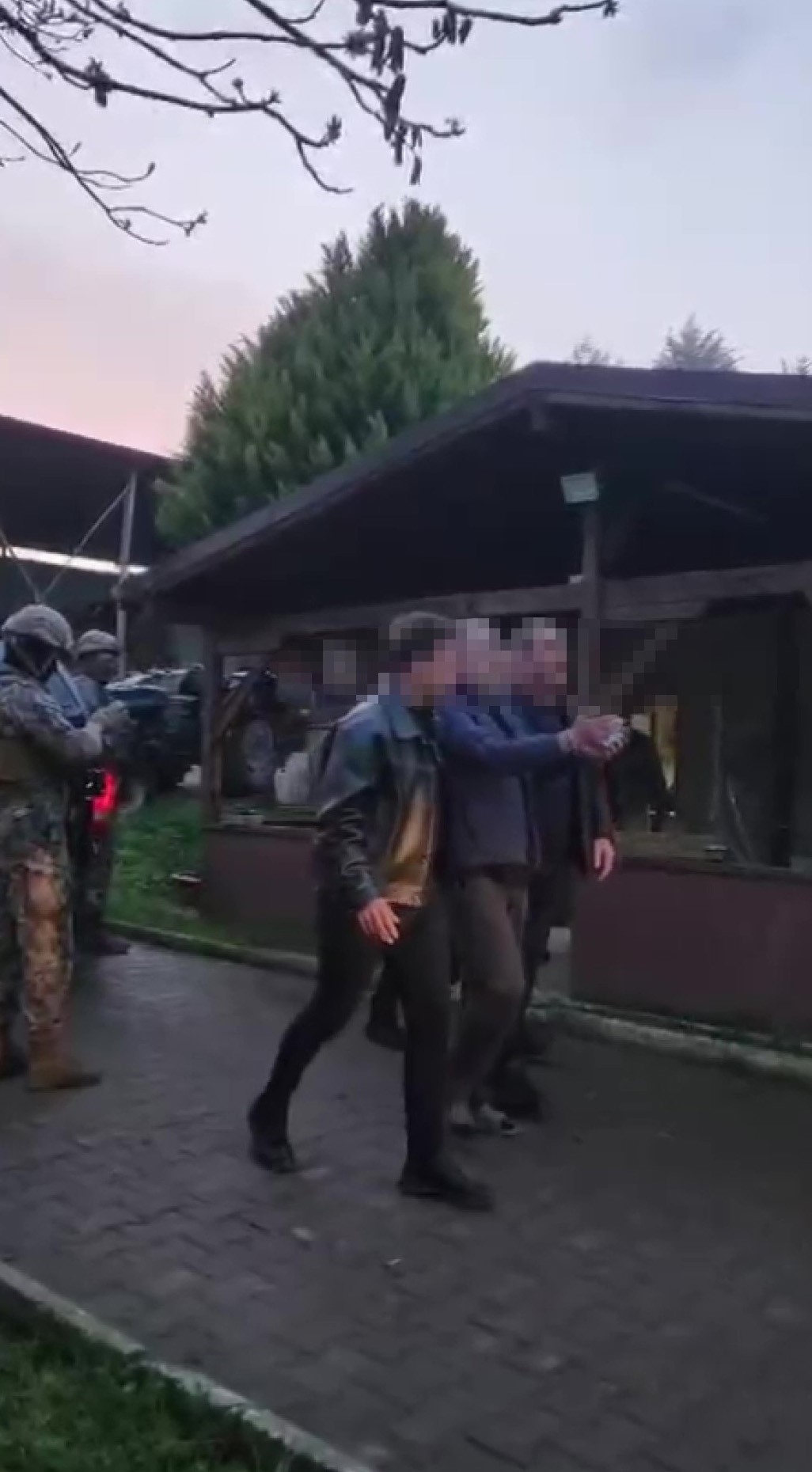 Müebbetlik firari saklandığı at çiftliğinde operasyonla yakalandı