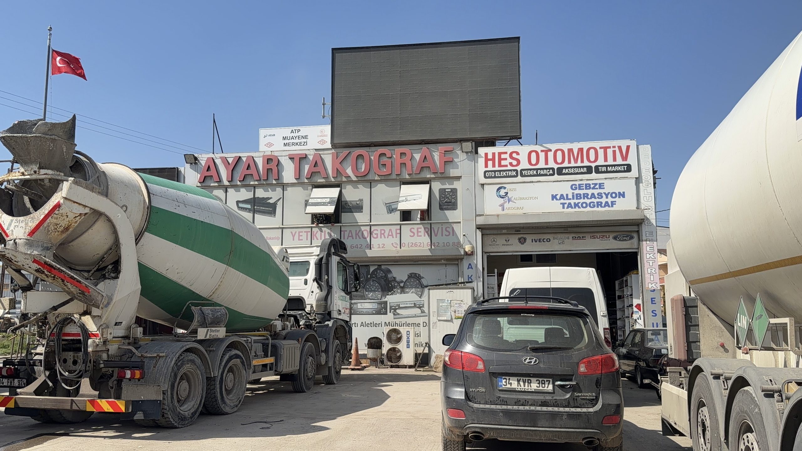 Gebze’de iş yerinde yangın çıktı