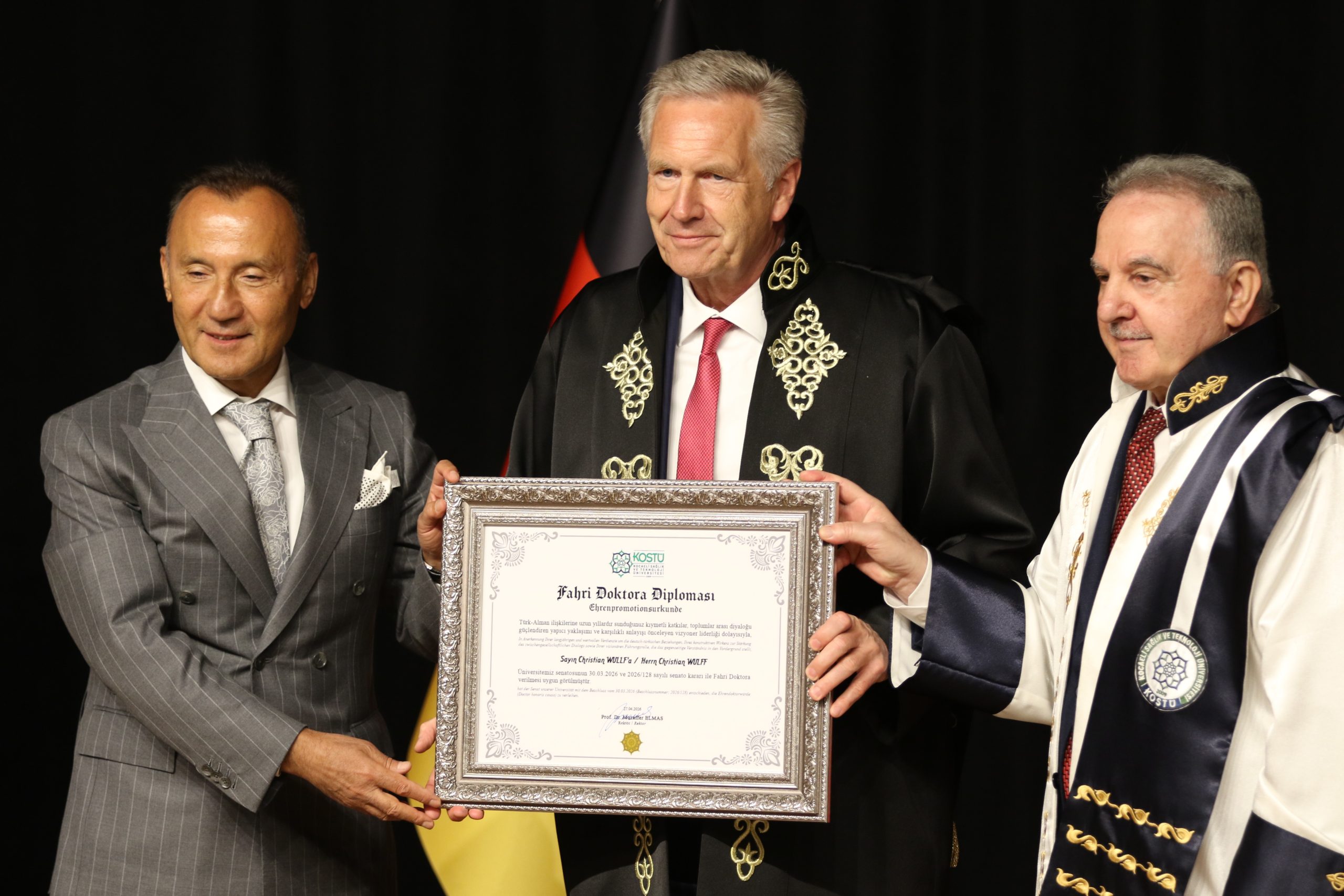 Almanya’nın 10. Cumhurbaşkanı Wulff’a Kocaeli’de fahri doktora