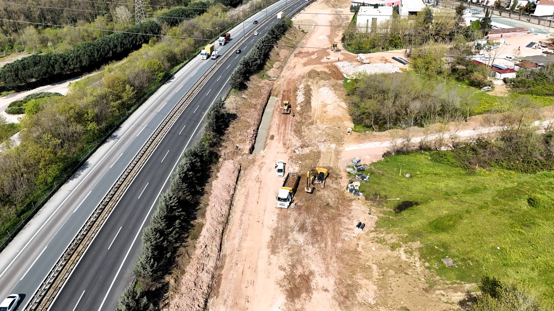 Alikahya TEM Bağlantı Yolu tam sürat