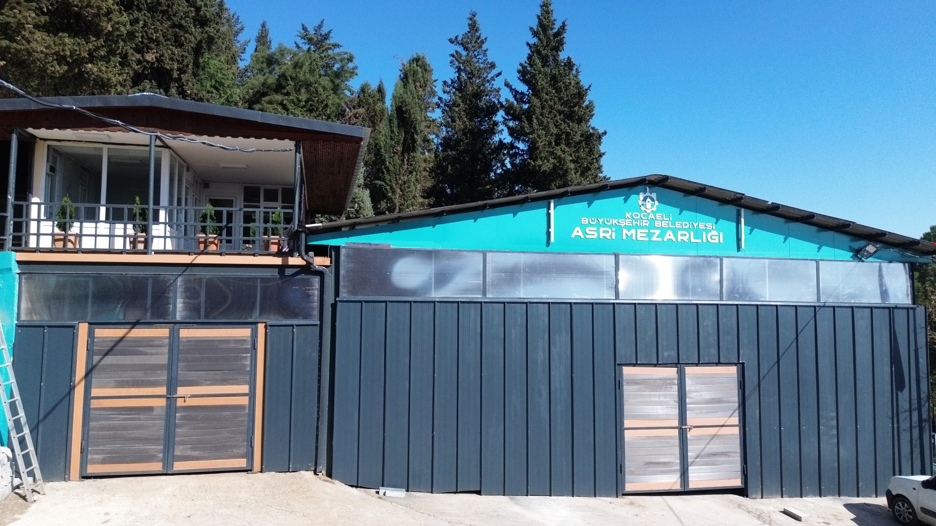 Asri Mezarlık, Büyükşehir’le güvenli ve huzurlu