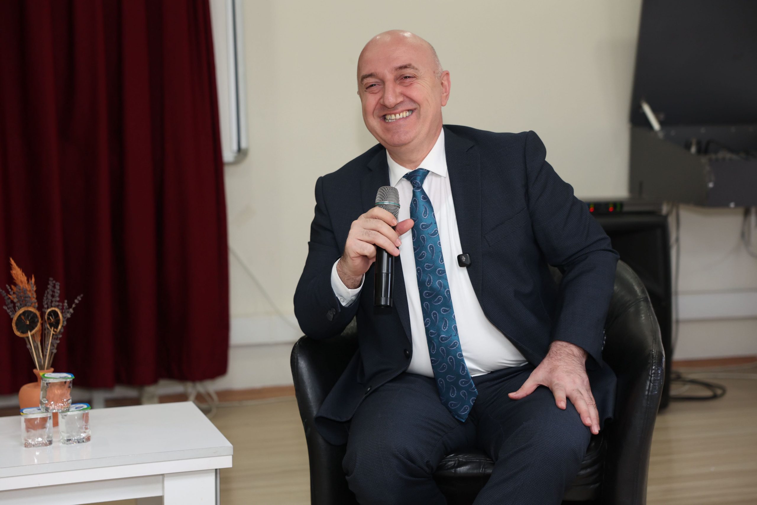 Başkan Bıyık’tan öğrencilere Yerel Yönetimler dersi