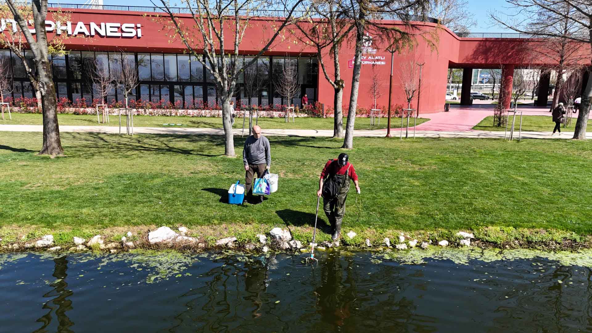 İzmit Millet Bahçesi’nde su göletine bilimsel çalışma