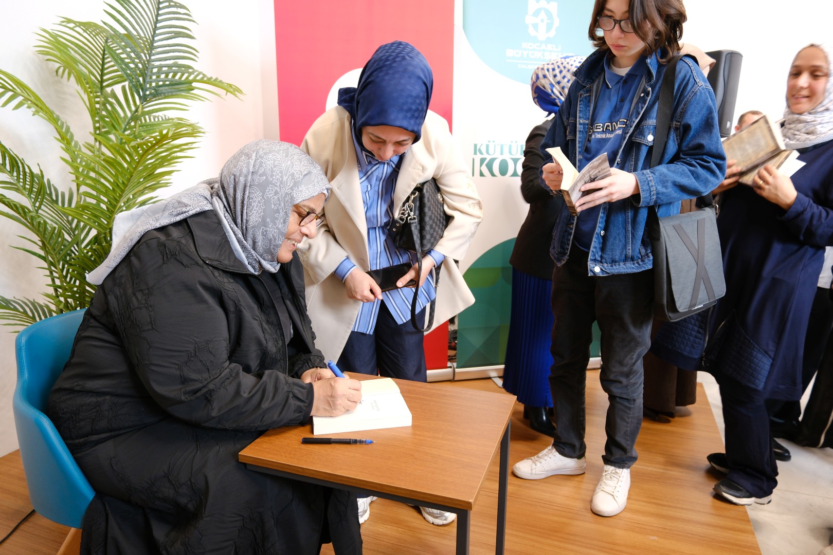 Kitapların izinde Kocaeli’yi adım adım keşfettiler