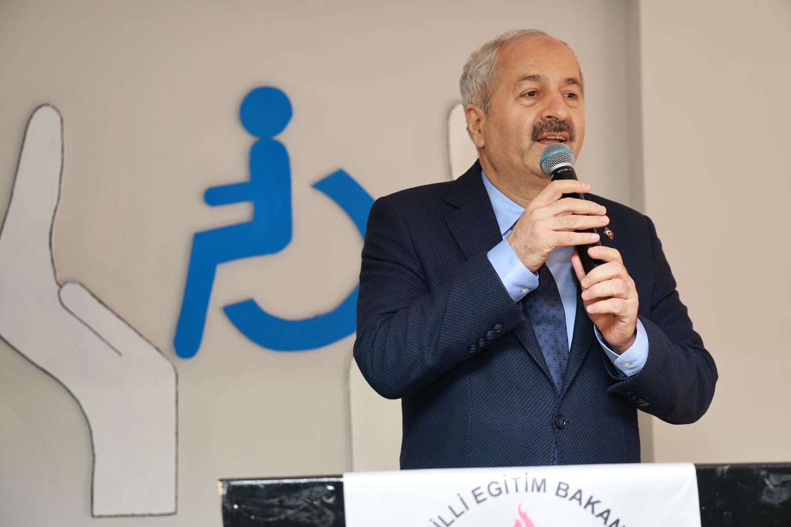 GEBZE’DE OTİZM FARKINDALIĞINA ANLAMLI PROGRAM