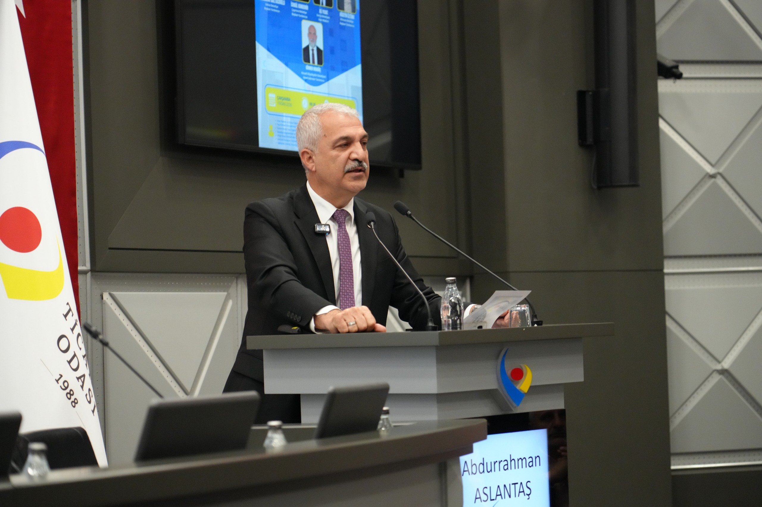 GEBZE TİCARET ODASI, SEKTÖR İLE YEREL YÖNETİMLERİ AYNI MASADA BULUŞTURDU