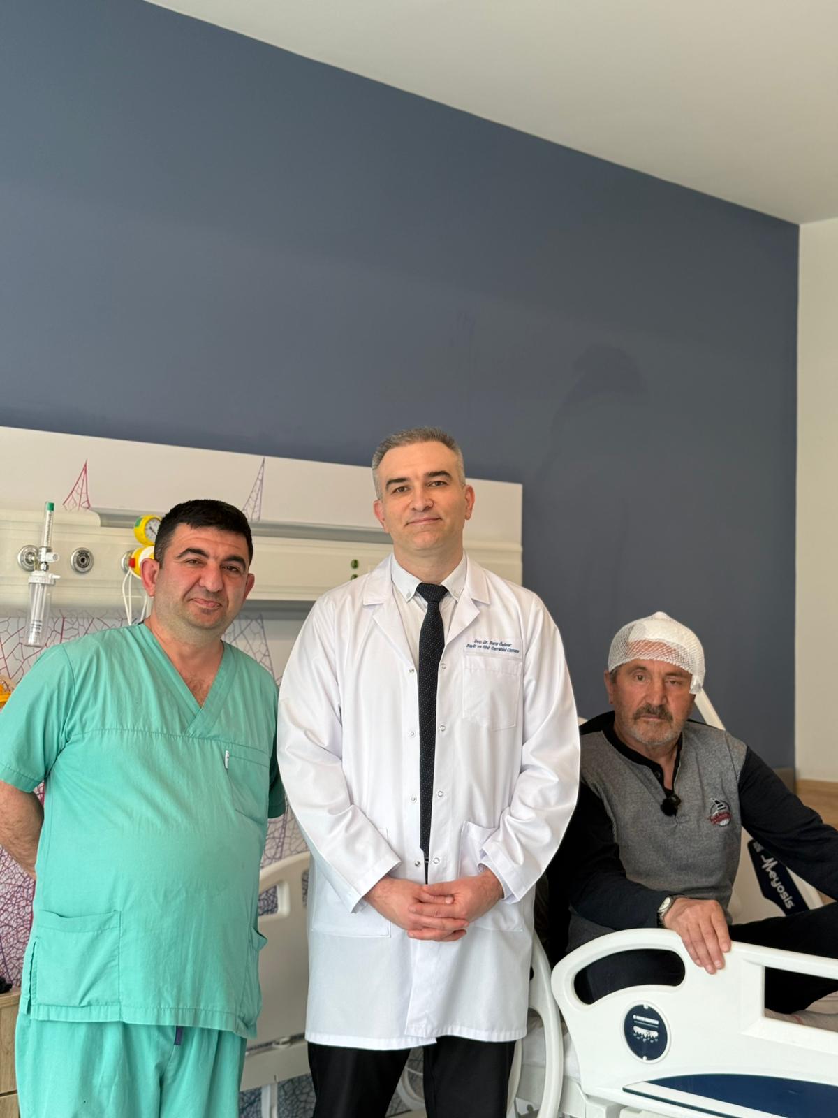 KOCAELİ ŞEHİR HASTANESİ’NDEN BEYİN CERRAHİSİNDE ÖNEMLİ BAŞARI